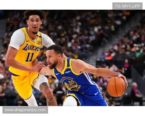 詹姆斯复出带领湖人击败勇士 迎来赛季首场胜利并创下个人新纪录